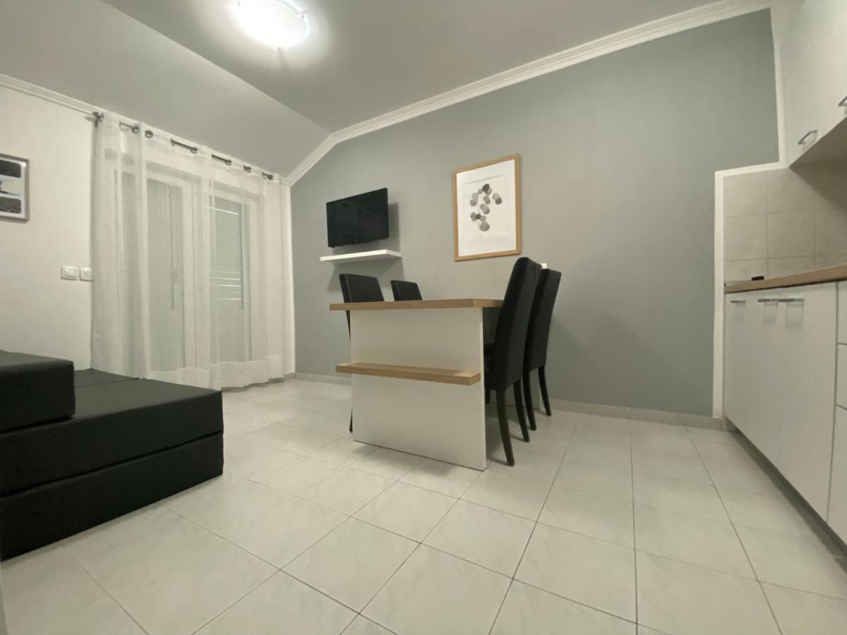 Appartement Emanuela 1 à Novalja Extérieur photo